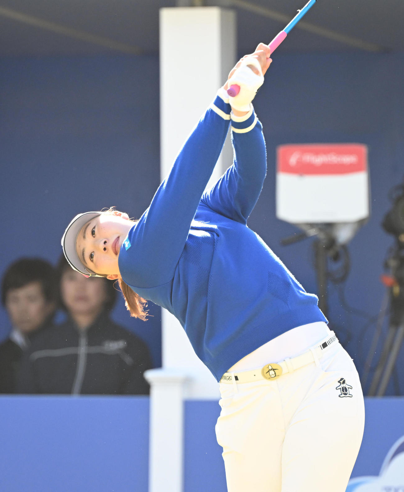 1番ホール、スタートする竹田麗央（撮影・和賀正仁）