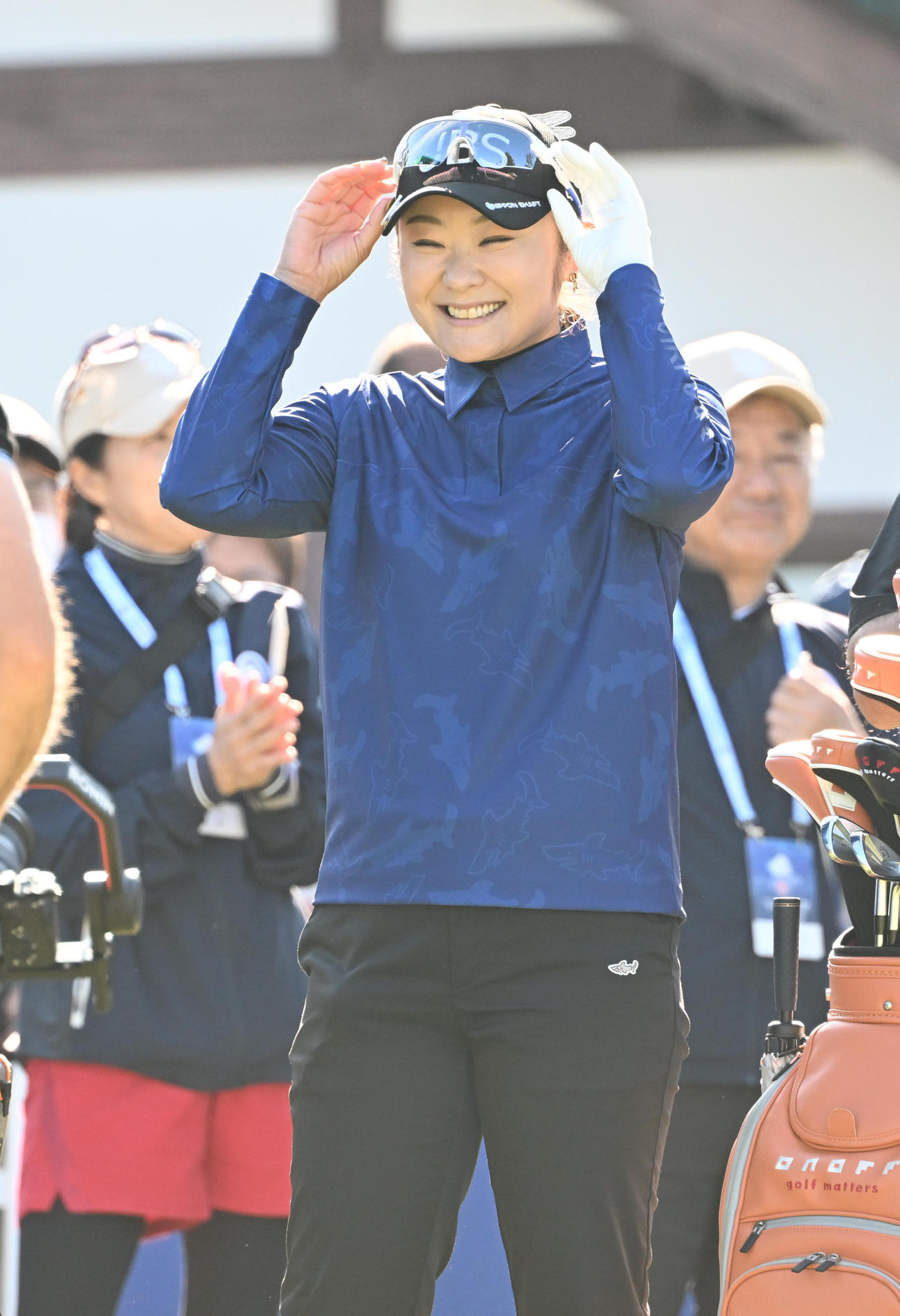 1番ホール、スタートする藤田さいき（撮影・和賀正仁）