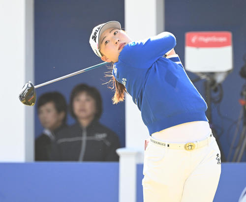 竹田麗央が最終盤に逆転しPO制して今季8勝目 米ツアー出場権獲得 初の