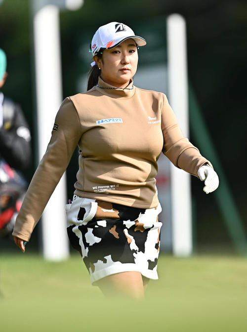 2番、ラウンドする阿部（撮影・滝沢徹郎）