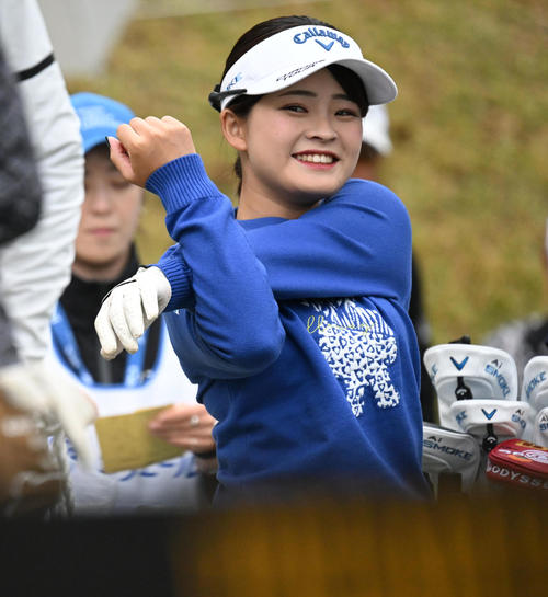 1番、笑顔を見せる政田（撮影・前岡正明）