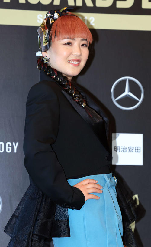 大変身っ！！！！！」山内日菜子“セカオワ風”「激変No.1アワード」詳細