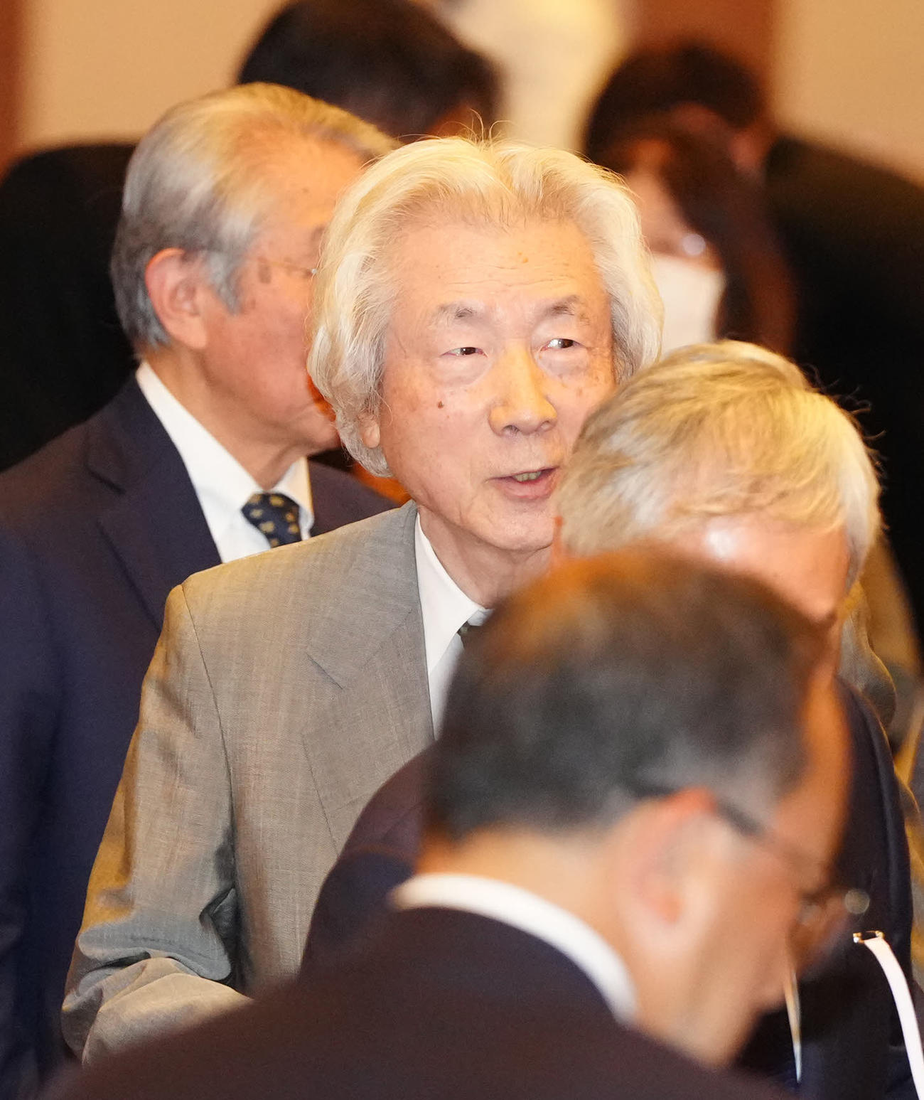 青木の文化功労者顕彰を祝う会に出席する小泉純一郎元首相（撮影・江口和貴）