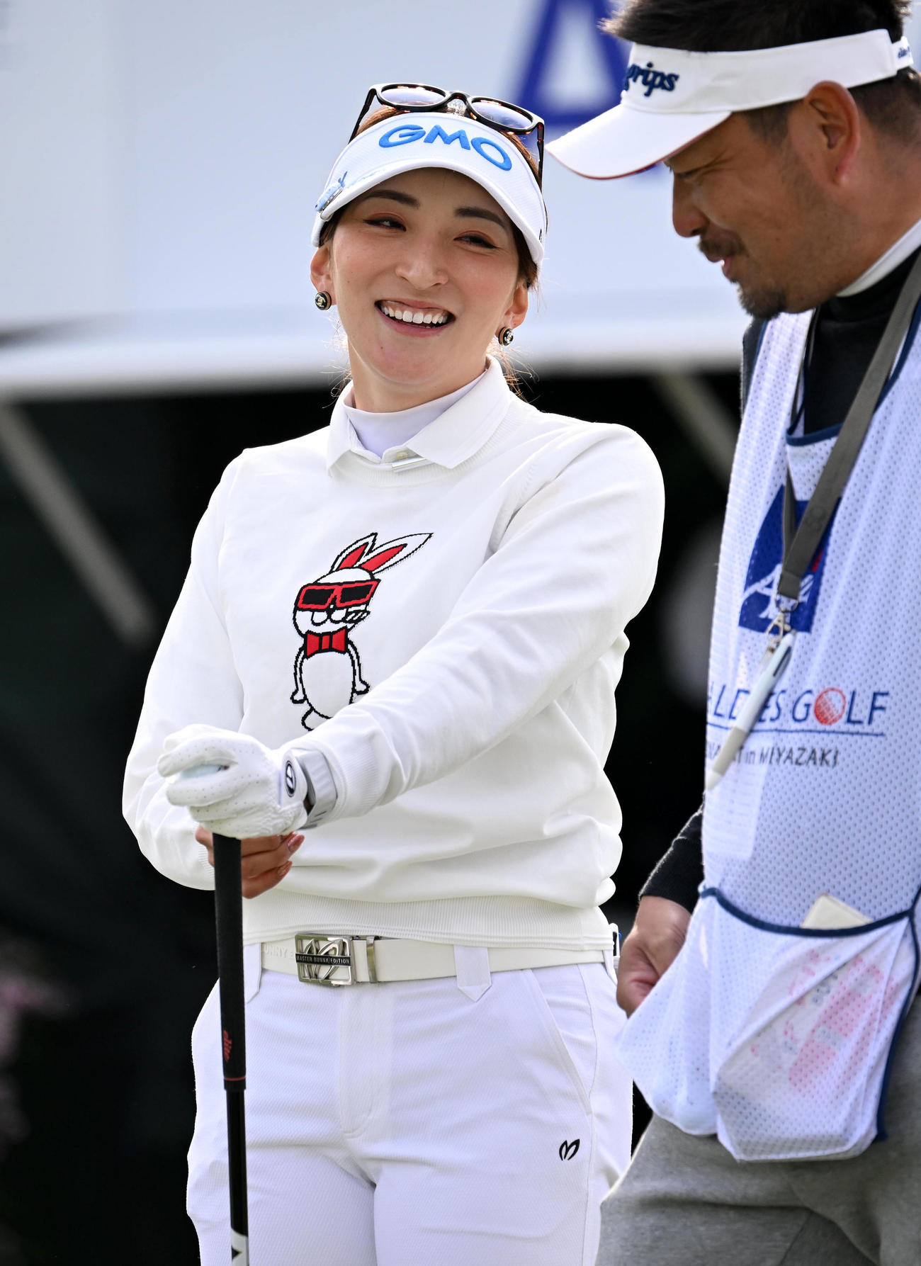1番、笑顔を見せる脇元（撮影・前岡正明）