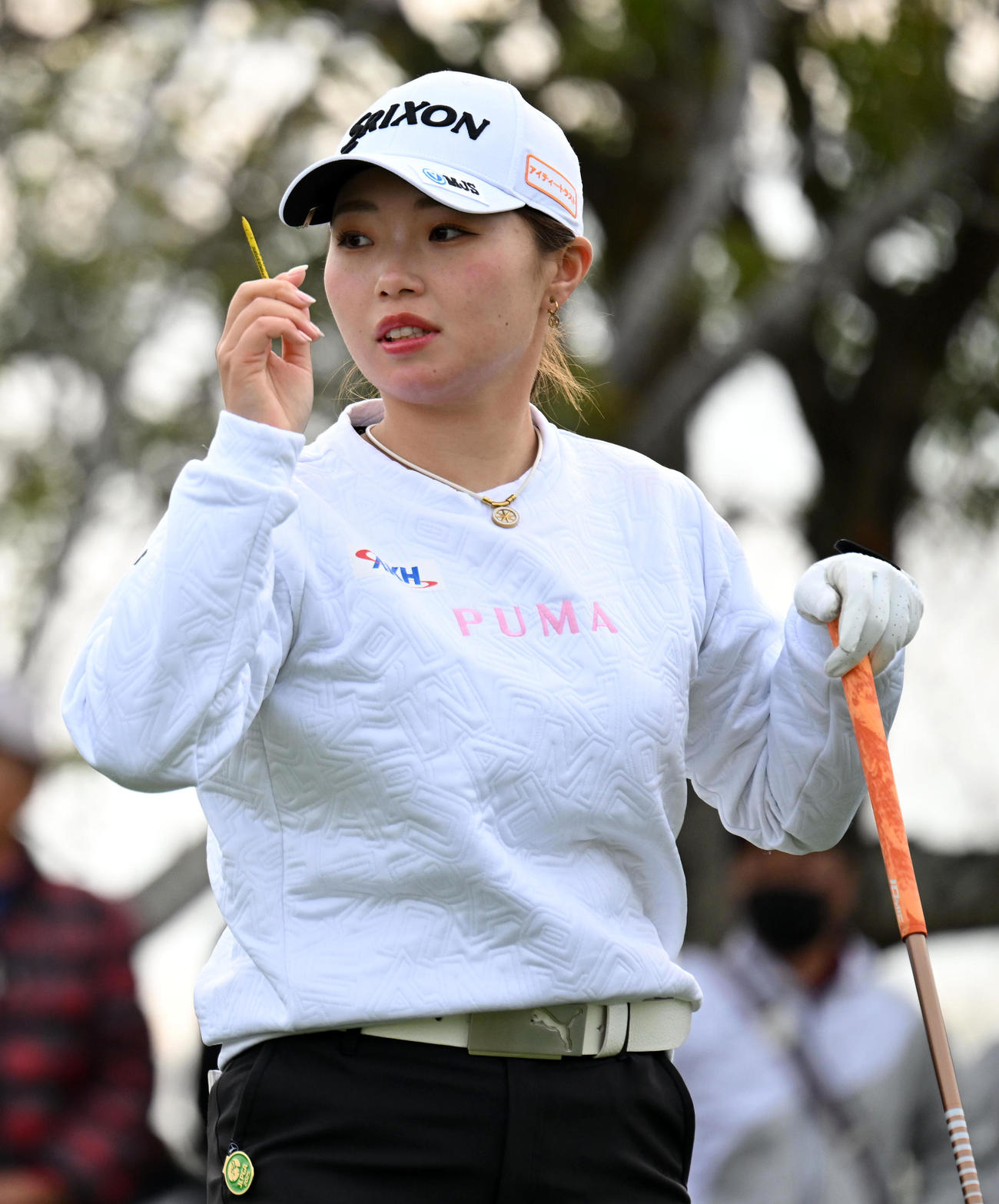 1番、ティーショットを放った高久（撮影・前岡正明）