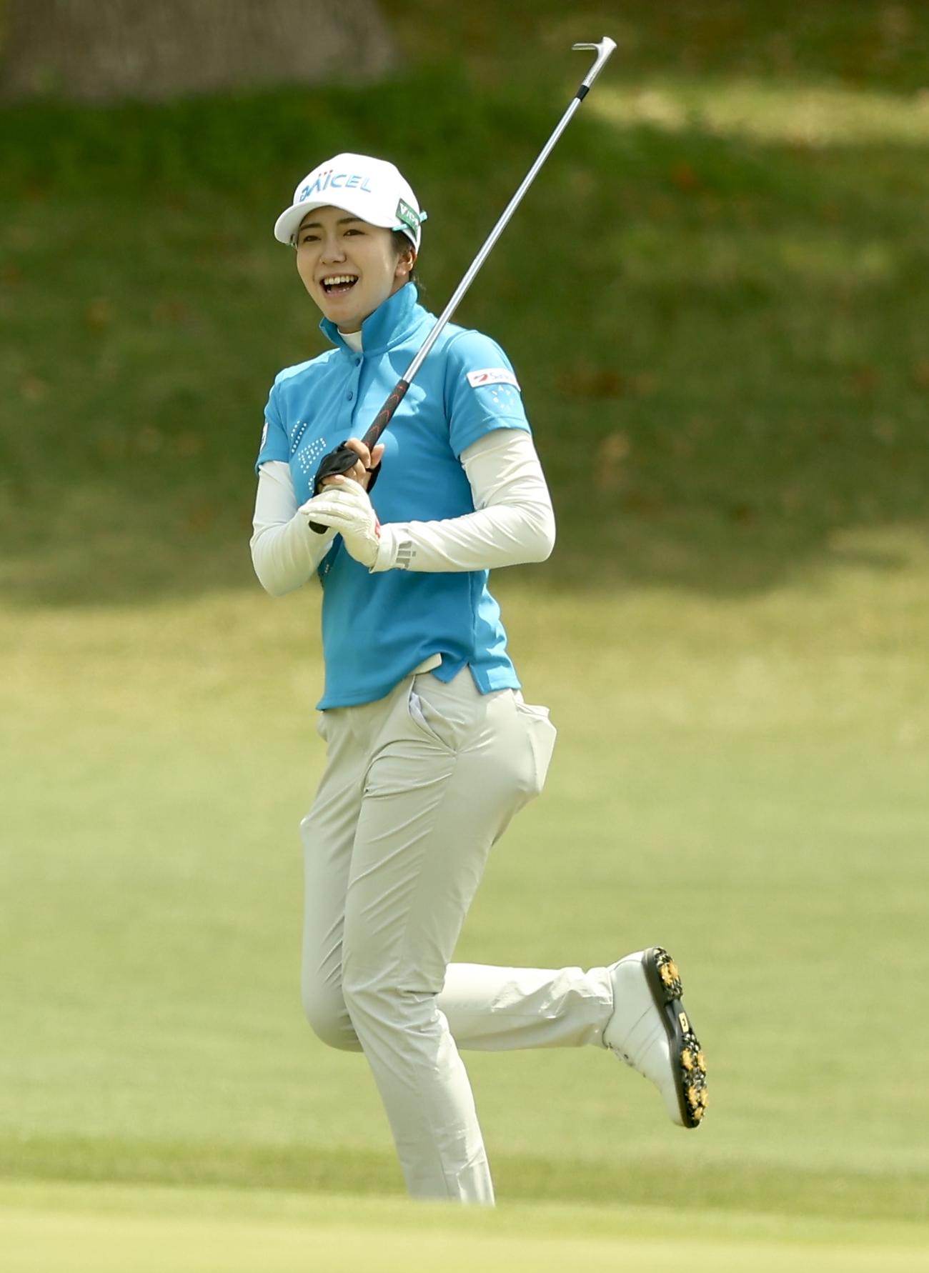 プロアマ戦に臨む堀（撮影・河田真司）