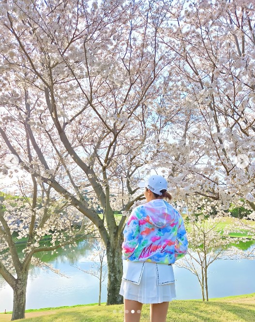 イ・ボミのインスタグラムから