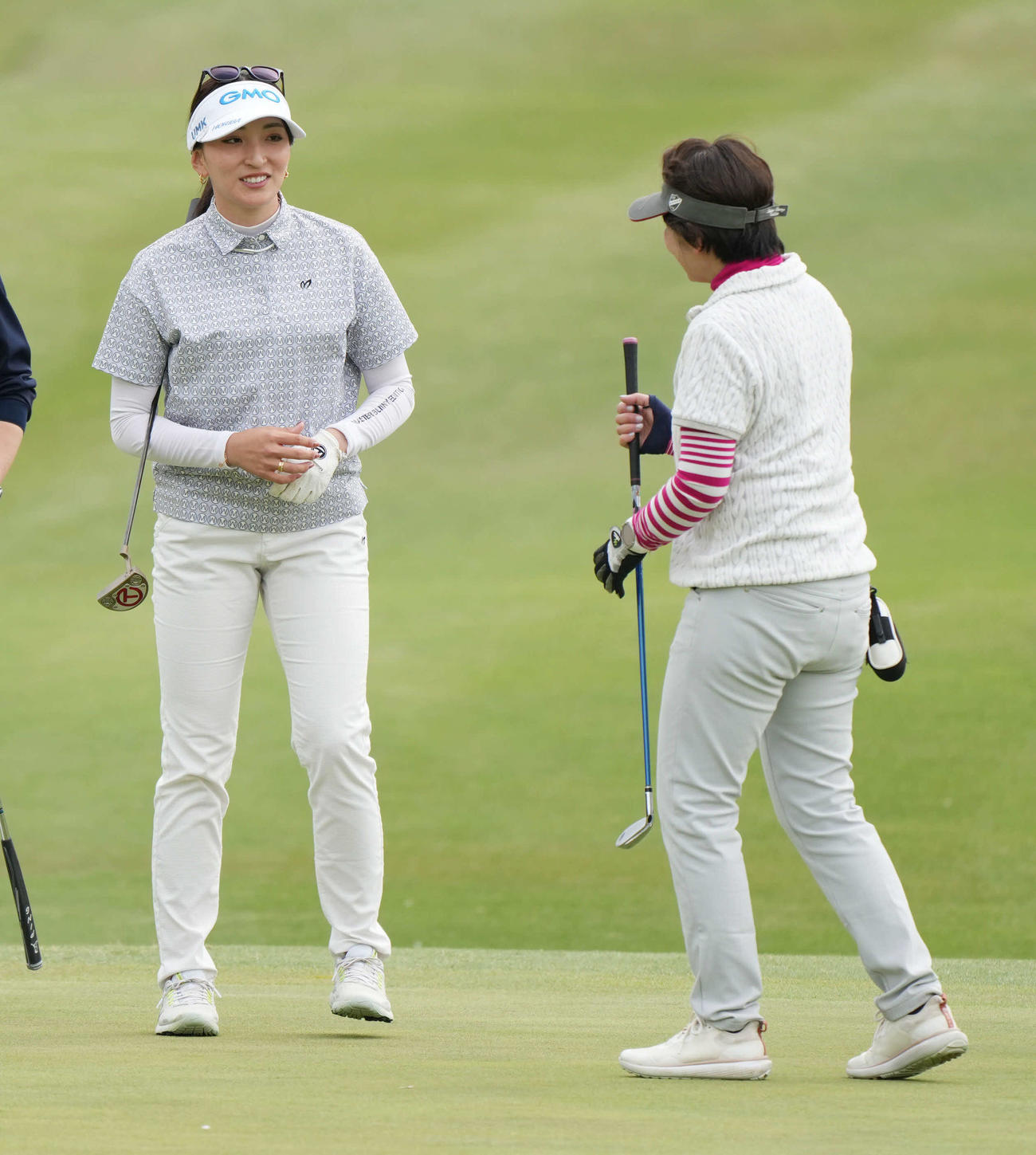 富士フィルム・スタジオアリス女子オープンのプロアマに臨む脇元（撮影・小沢裕）