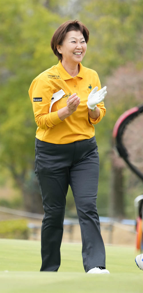 富士フィルム・スタジオアリス女子オープンのプロアマに臨む小林会長（撮影・小沢裕）