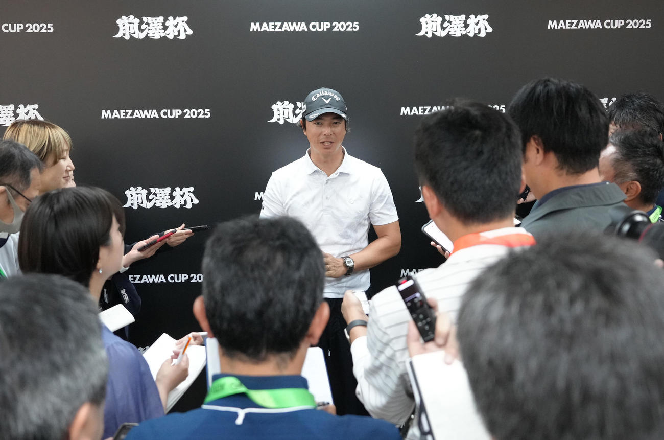 大会への意気込みを語る石川（撮影・足立雅史）