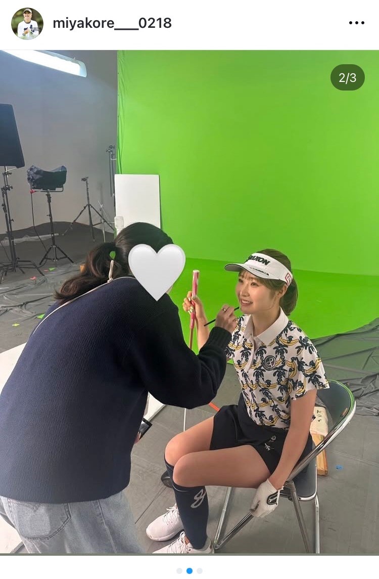 画像は都玲華のインスタグラムより