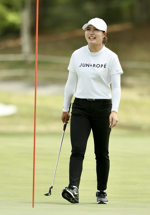 プロアマ戦に臨む高橋（撮影・河田真司）