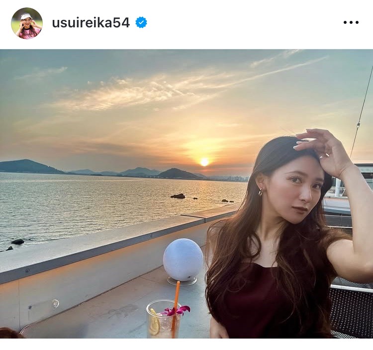 前夜祭ファッションの臼井麗香（インスタグラムより）