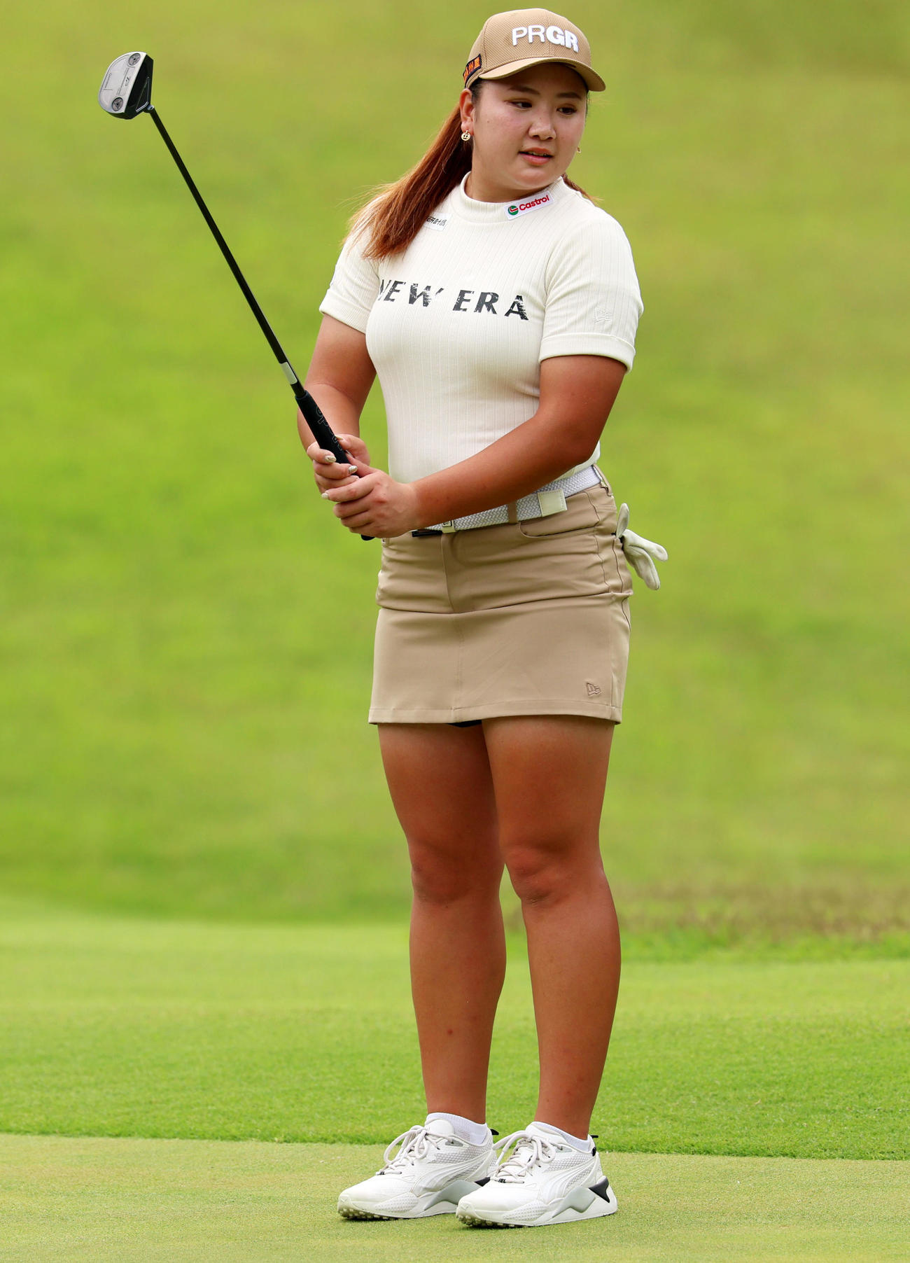 14番、パットをはずす小林夢果（撮影・加藤哉）