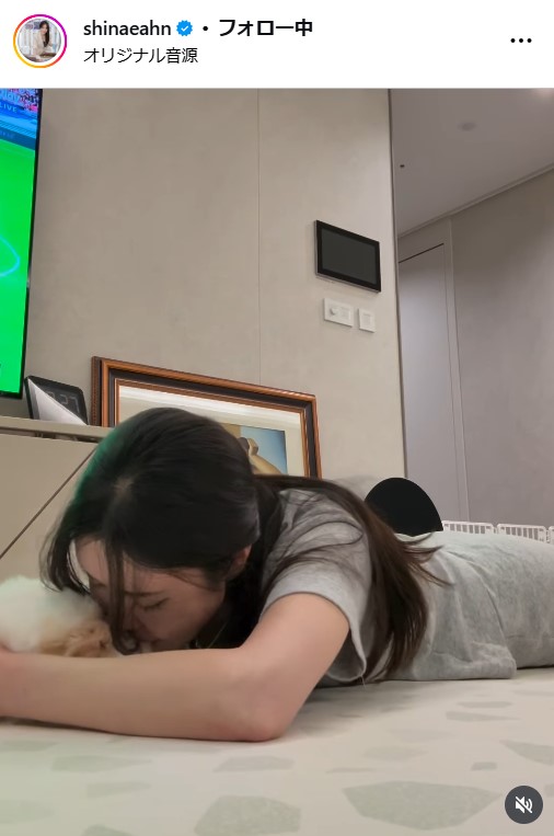 アン・シネさんのインスタグラムから