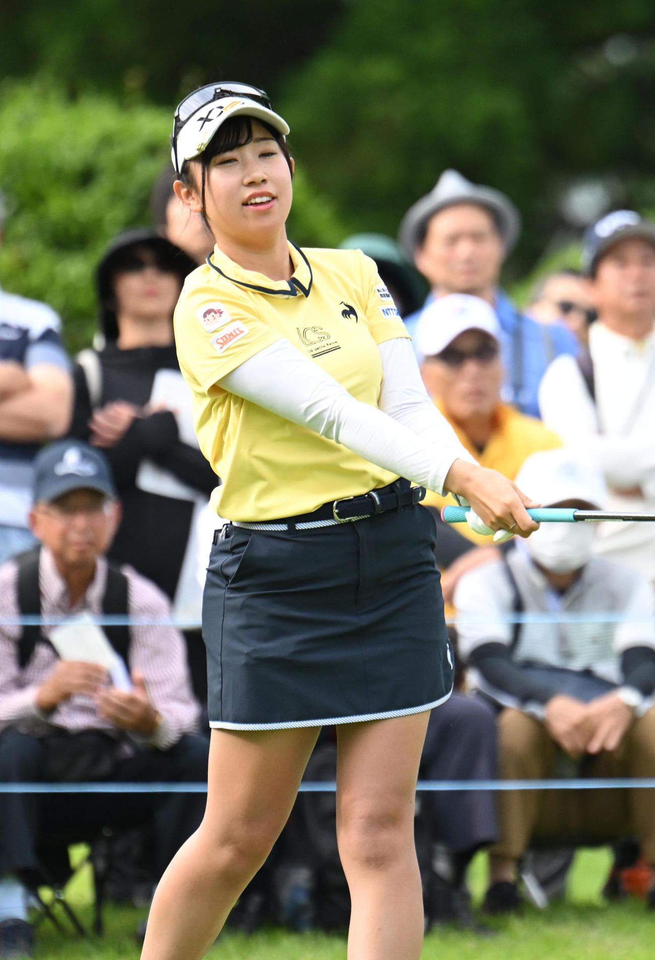 10番、ティーショットを打つ菅沼菜々（撮影・和賀正仁）