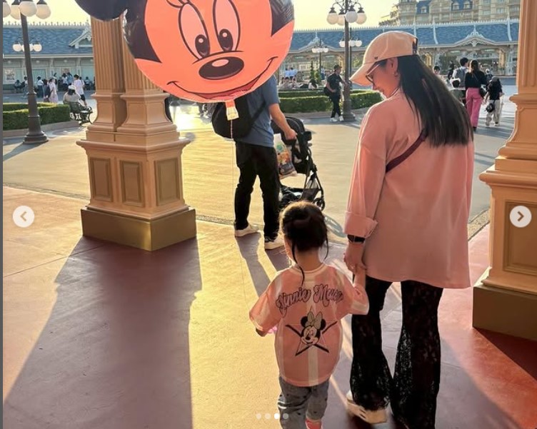 宮里藍さんのインスタグラムから