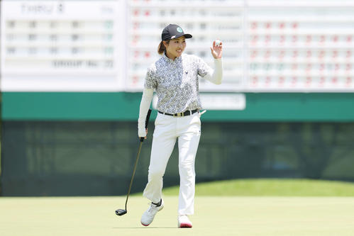 9番、パーパットを沈めた小野祐夢（撮影・宮地輝）