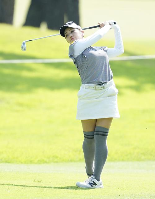 4番に臨む安田彩（撮影・江口和貴）