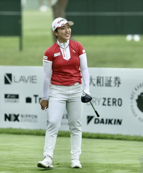 プロアマ戦で笑顔を見せる笠（撮影・河田真司）