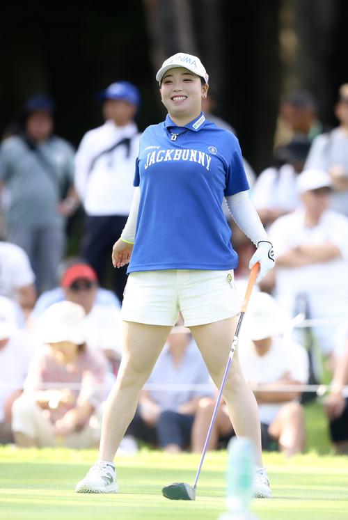 10番、ストレッチする後藤（撮影・河田真司）