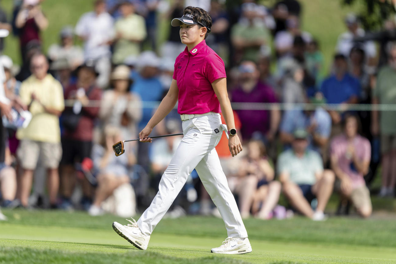 米ツアー初優勝を果たした岩井明愛（AP)