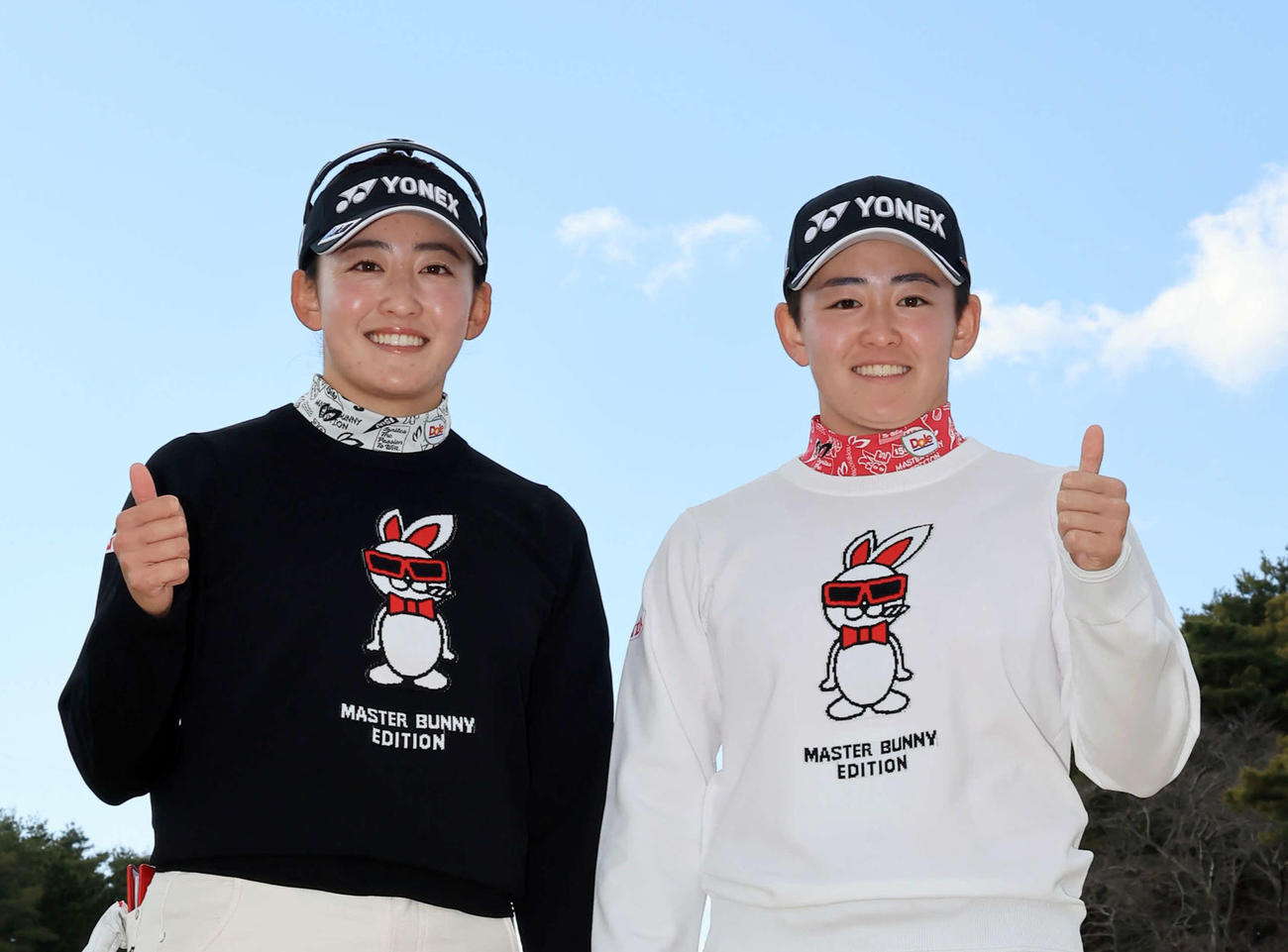 岩井千怜（左）と岩井明愛（2025年3月撮影）