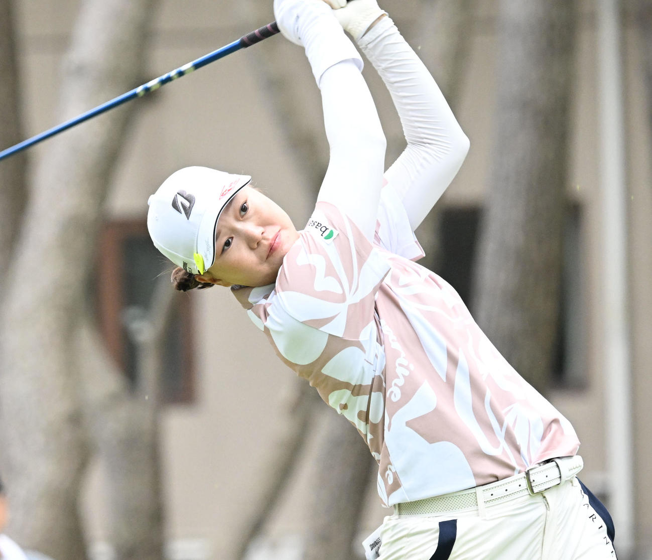 ソニー日本女子プロゴルフ選手権大会　最終日、10番でティーショットを放つ福山恵梨（撮影・千葉一成）