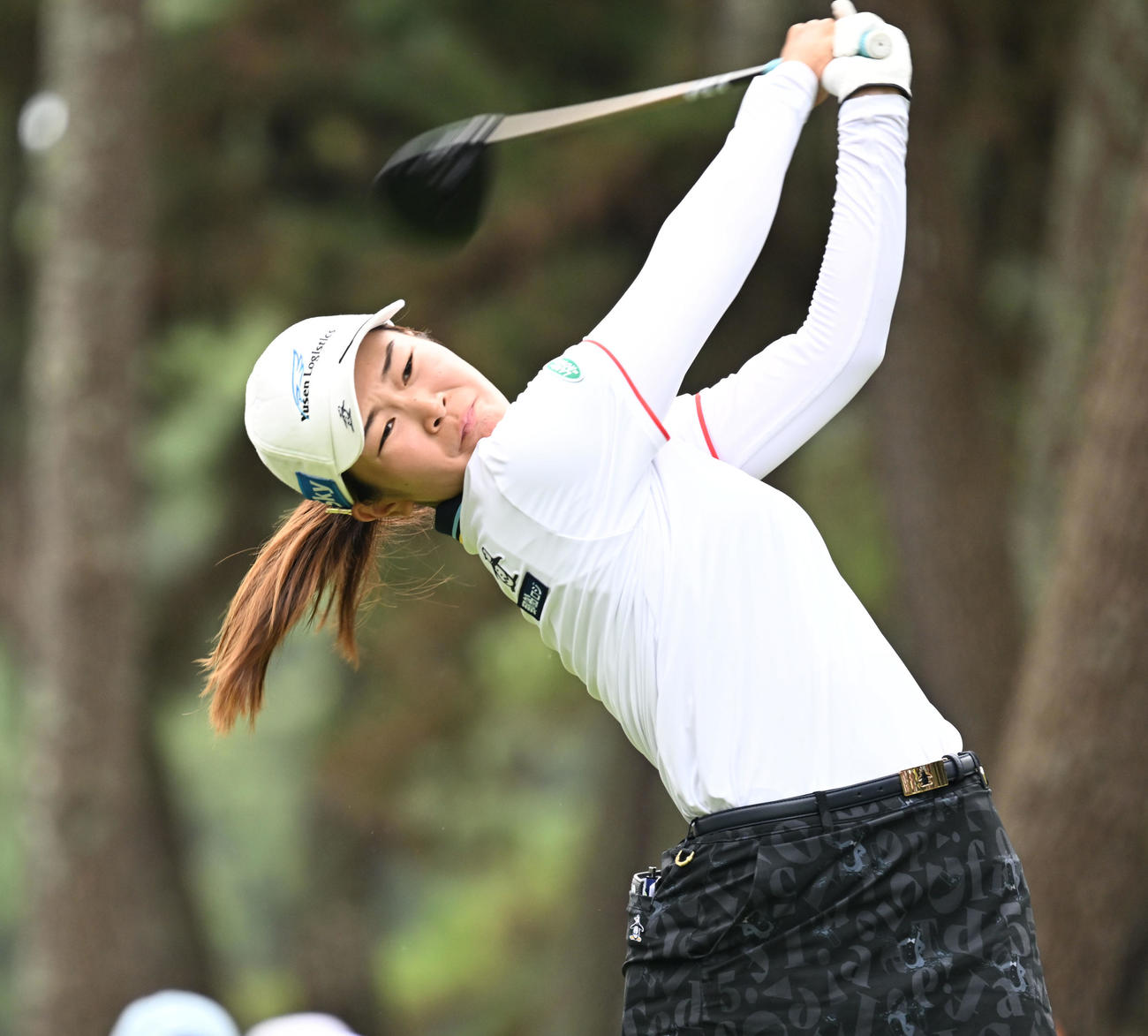 ソニー日本女子プロゴルフ選手権大会　最終日、7番でティーショットを放つ神谷そら（撮影・千葉一成）