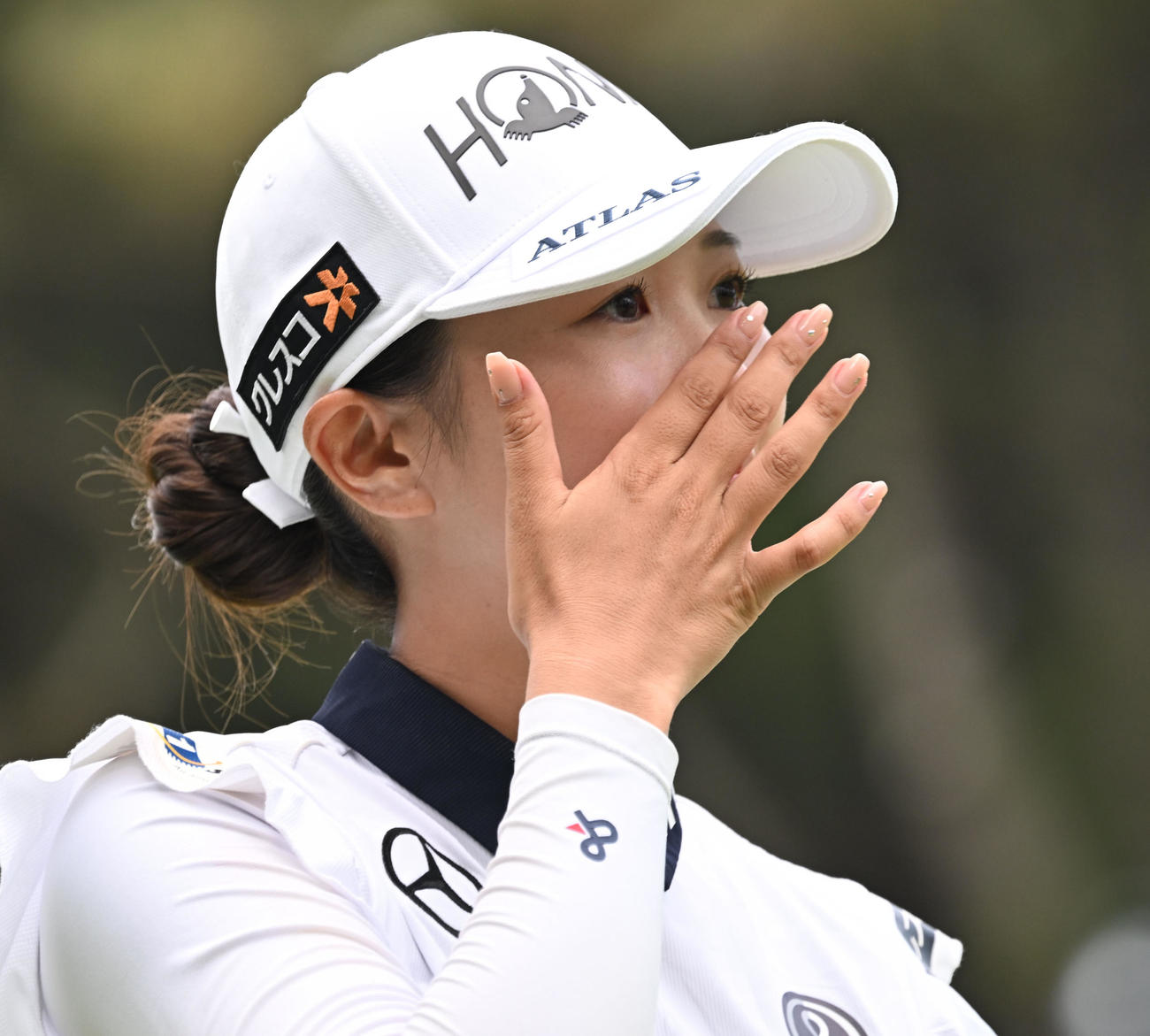 プレーオフを制してメジャー初優勝を決め、感極まる金沢（撮影・千葉一成）