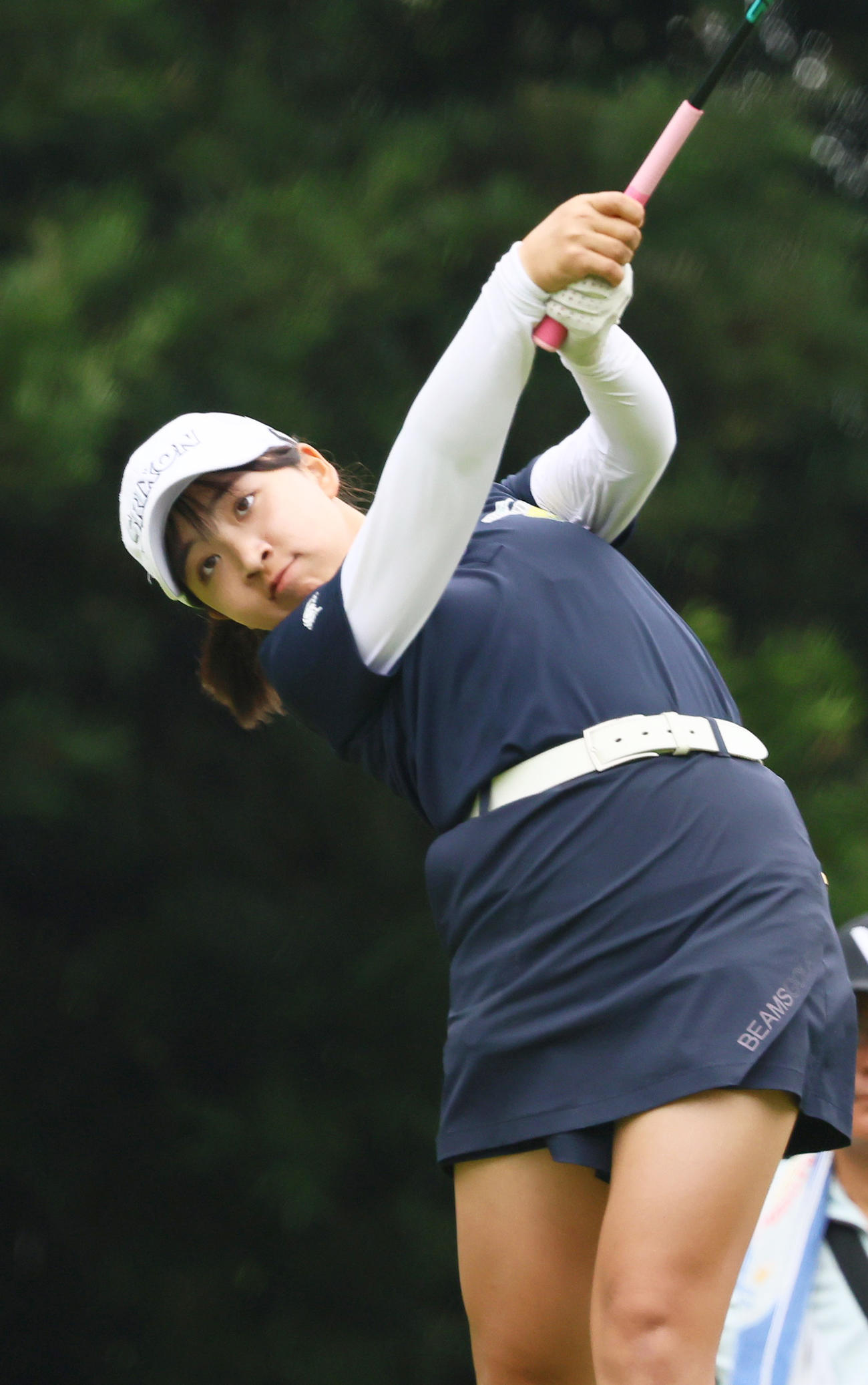 3番、ティーショットを放つ岩永（撮影・上山淳一）