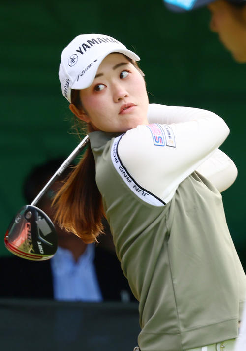 1番、順番を待つ植竹（撮影・上山淳一）