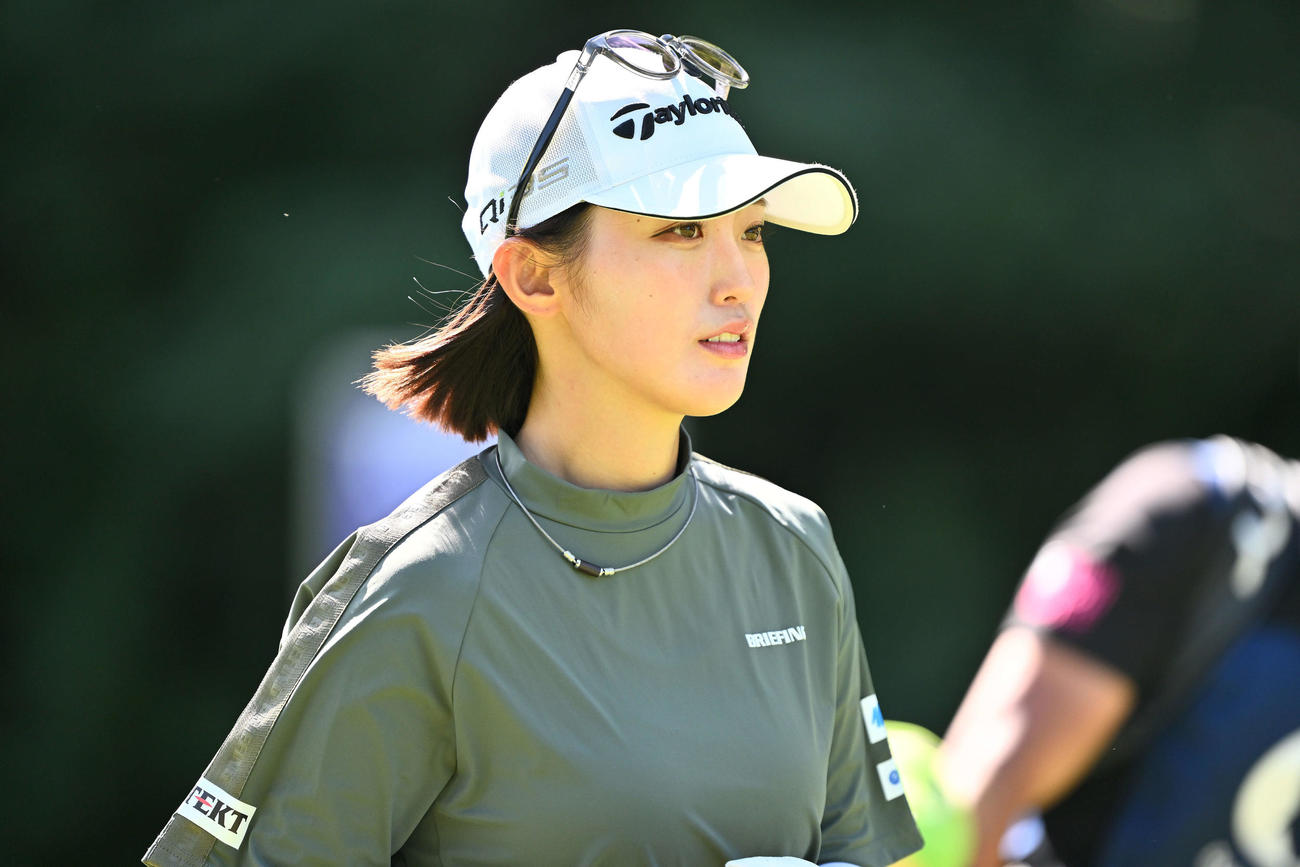 2番、ラウンドする清本（撮影・滝沢徹郎）