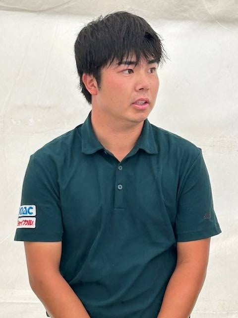取材に応じる細野勇策