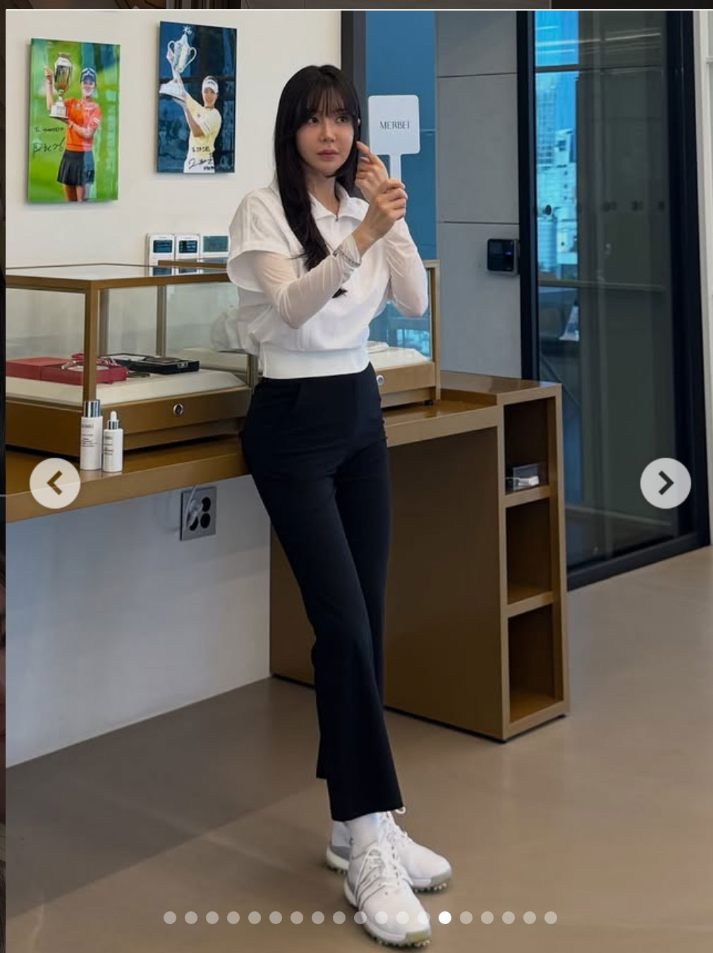 アン・シネのインスタグラムから