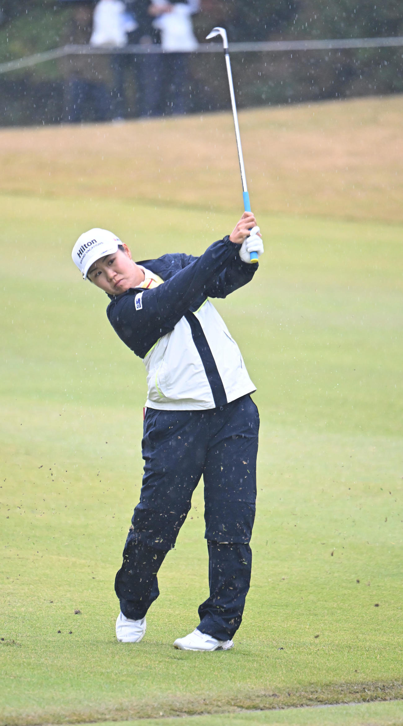 1番、第3打を打つ畑岡奈紗（撮影・和賀正仁）