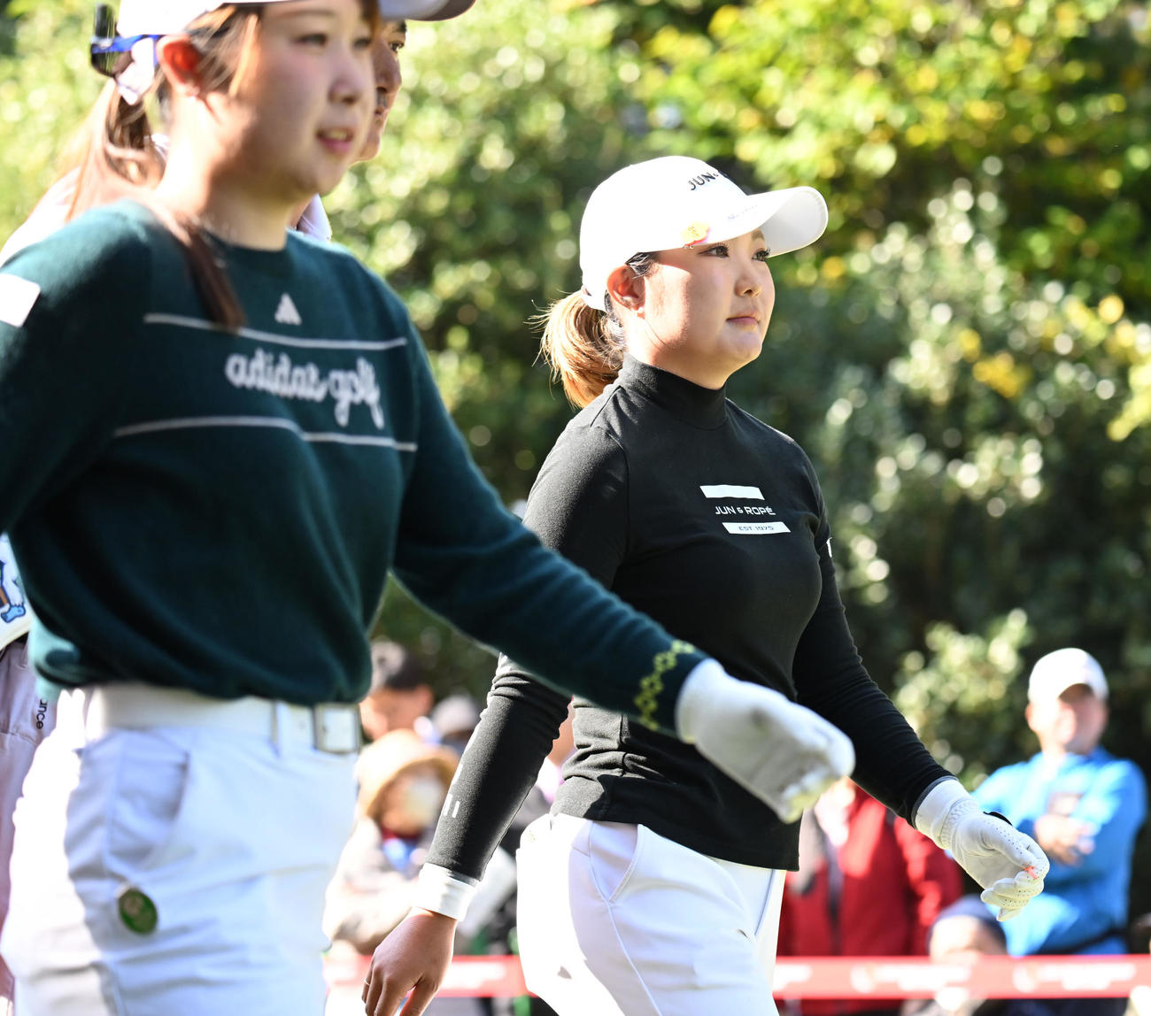 1番、スタートする高橋彩華（撮影・和賀正仁）