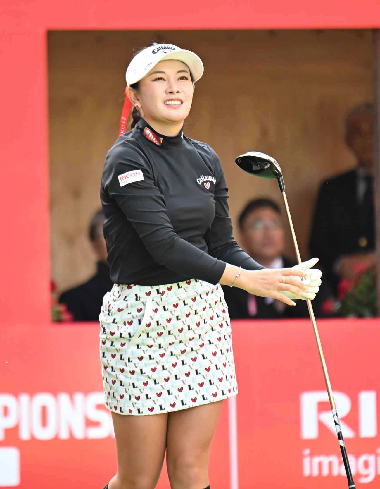 1番、笑顔でスタートする河本結（撮影・和賀正仁）