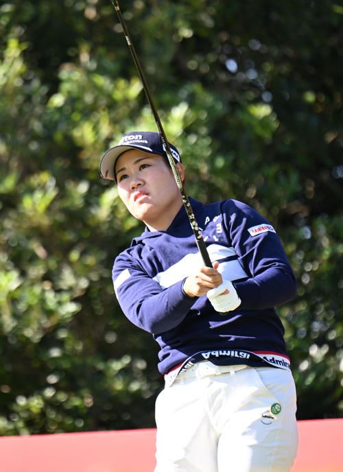 3番、ティーショットを打つ畑岡奈紗（撮影・和賀正仁）
