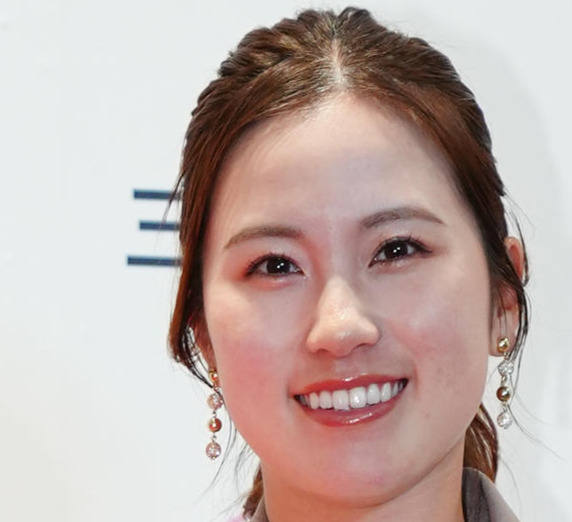 西村優菜（2025年撮影）