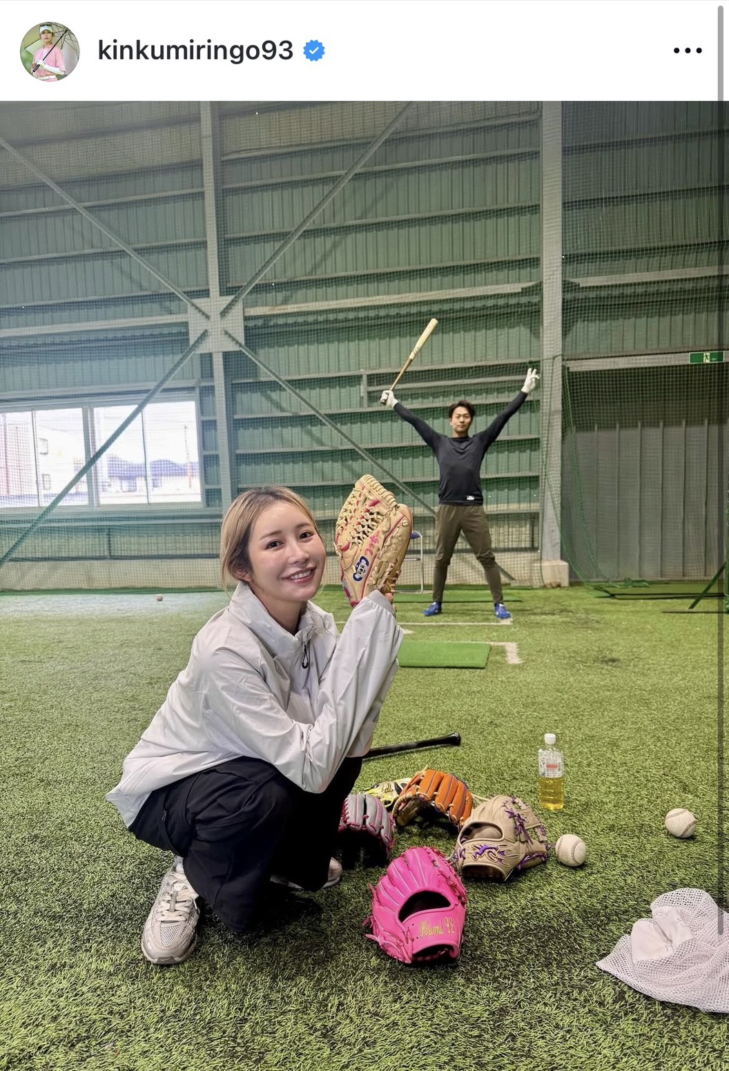 インスタグラムで中日土田龍空内野手などとトレーニングした様子を公開した女子プロゴルファーの金田久美子（画像はスクリーンショット）