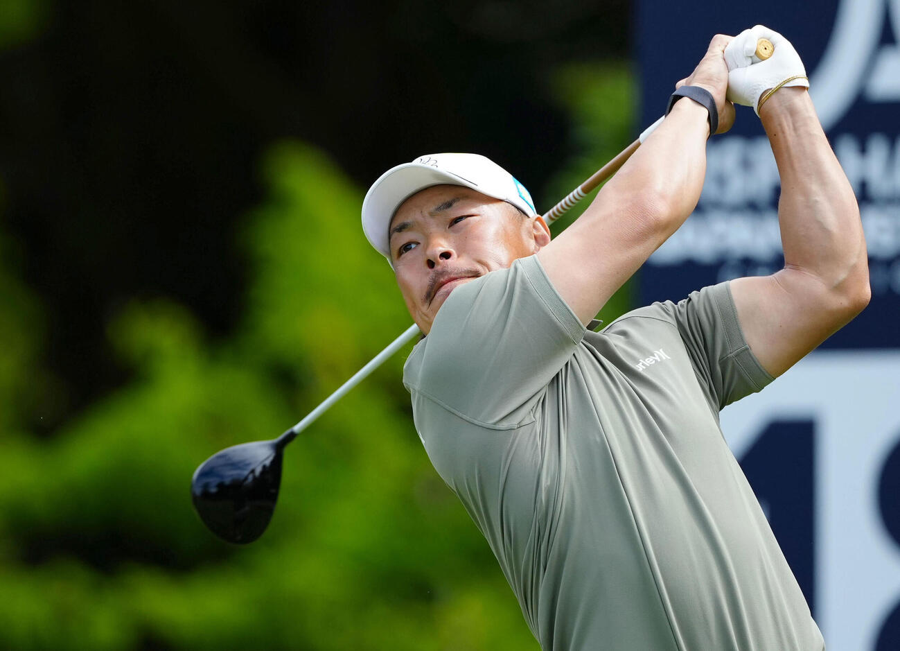 第2日、通算7アンダーで6位の藤本佳則＝ロイヤル・オークランドアンドグレンジ（共同）