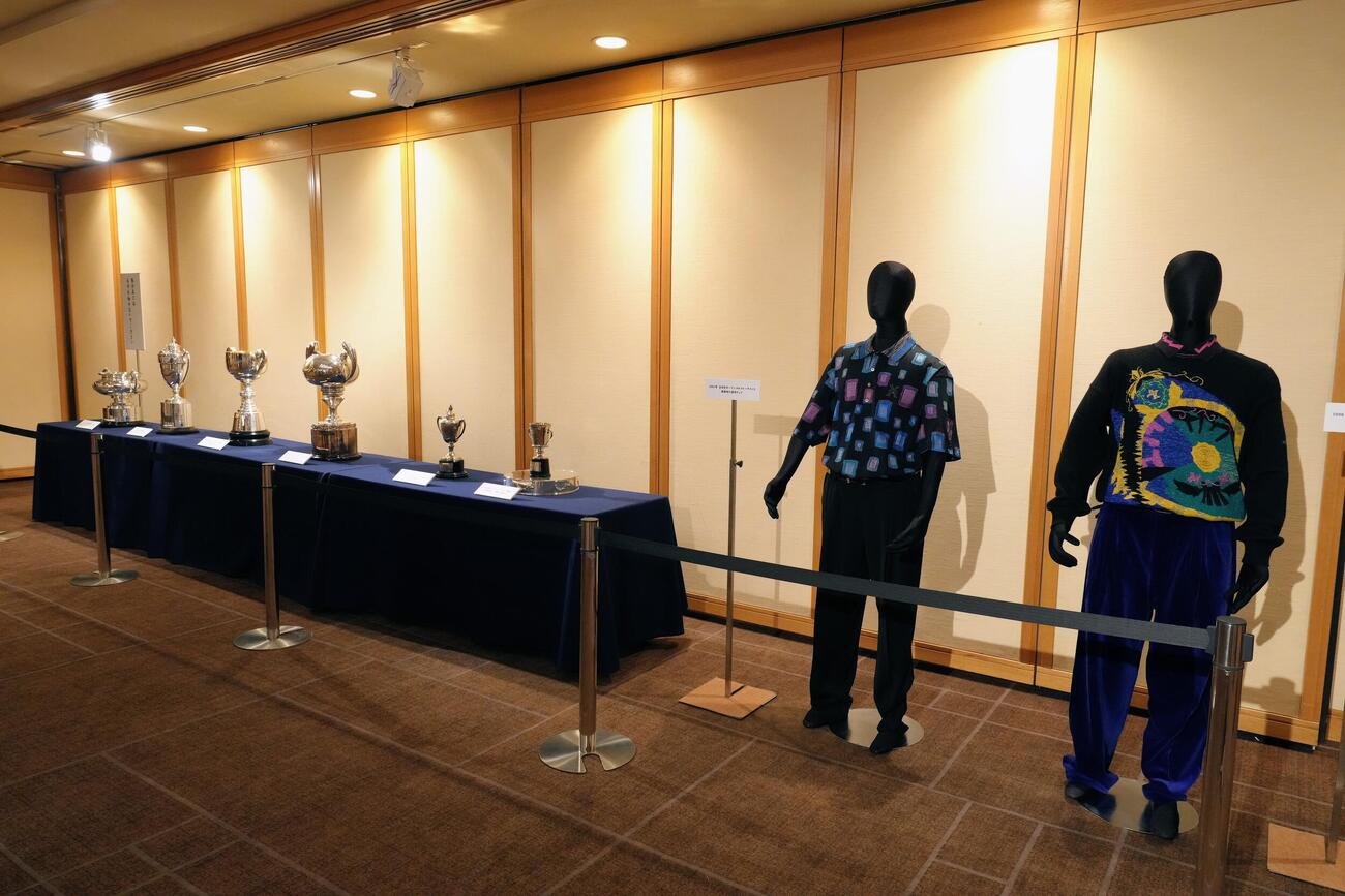 「尾崎将司お別れの会」の展示物（撮影・足立雅史）