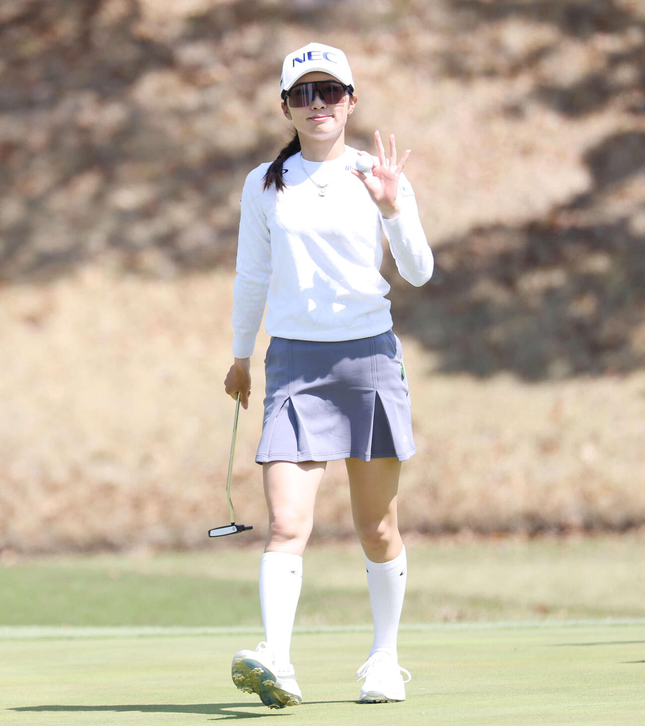 6番、パーパットを沈めた安田祐香（撮影・宮地輝）