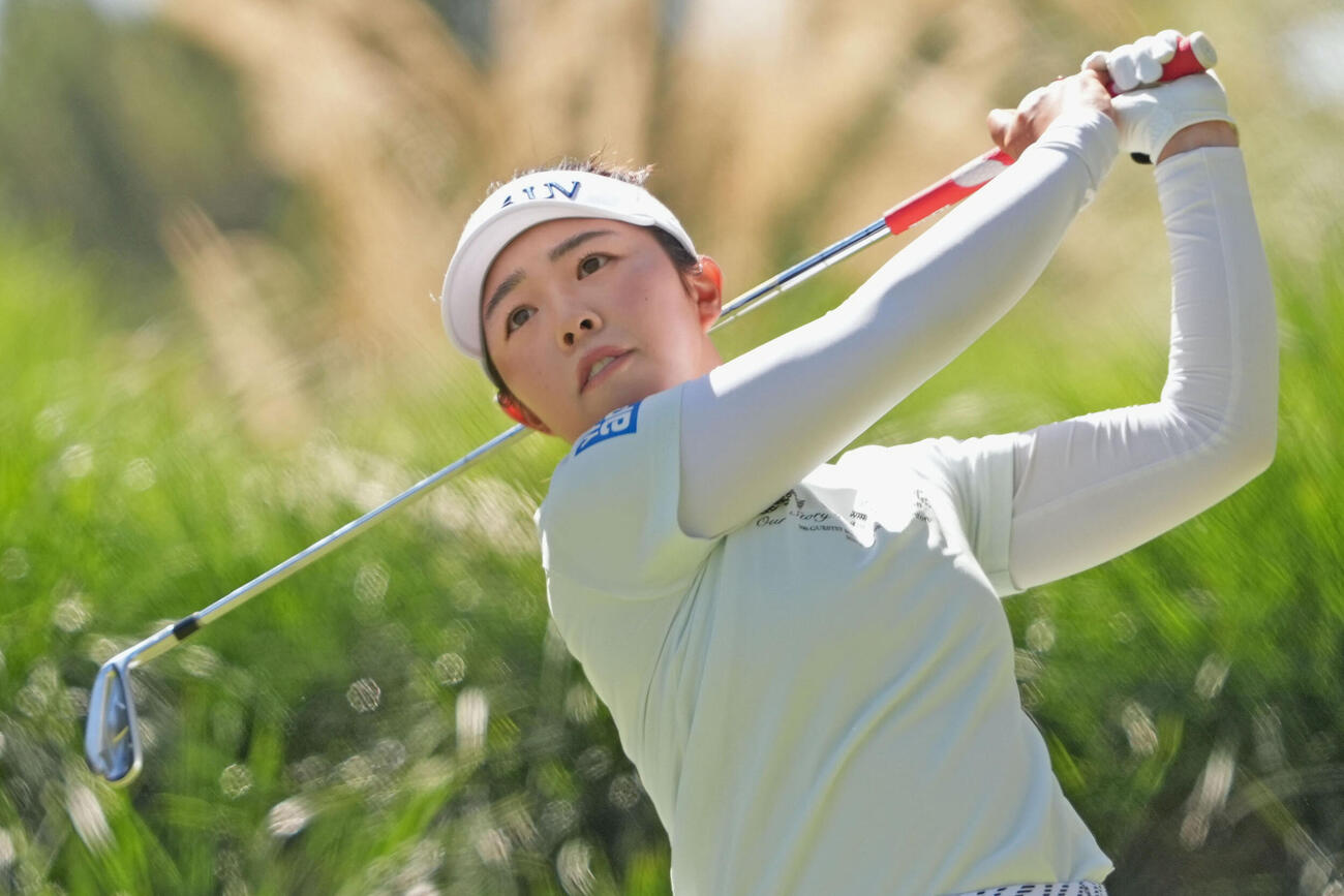第3ラウンド、通算3アンダーで3位の山下美夢有（共同）