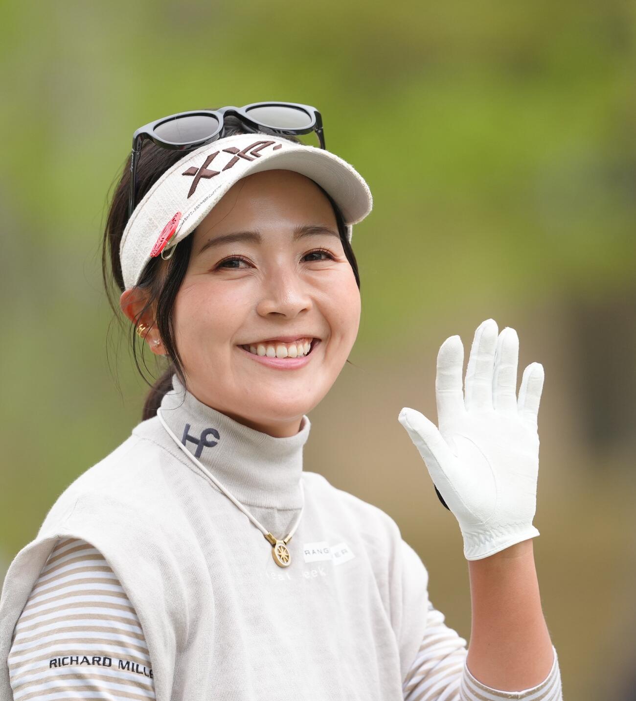 青木瀬令奈（2026年4月撮影）