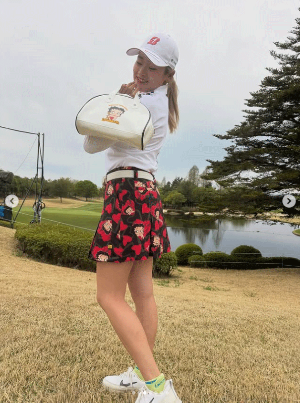 桑木志帆のインスタグラムから