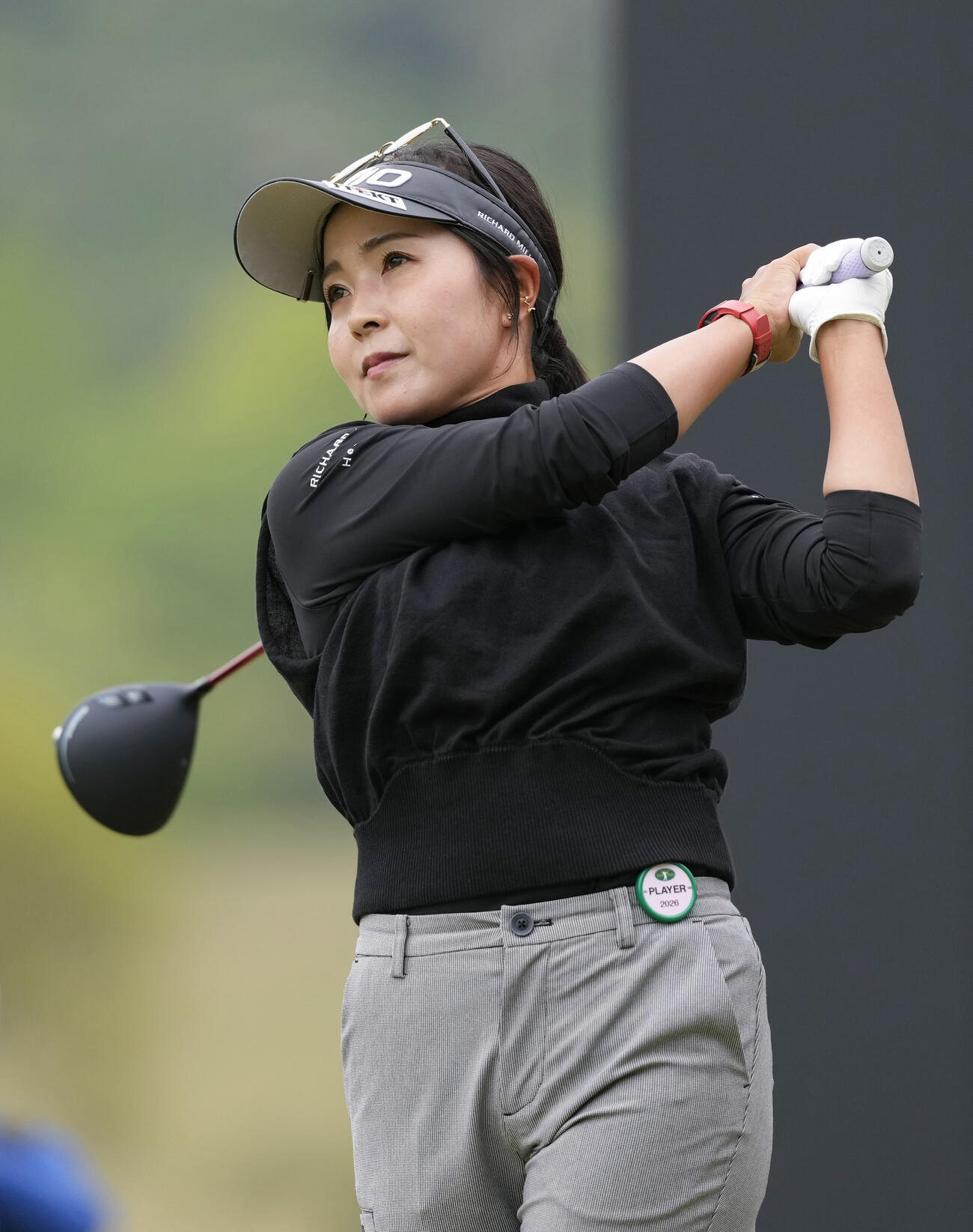 第1日、1アンダーで71位の青木瀬令奈。日本の男子ツアー出場の女子で史上初めてアンダーパーを記録＝MZ・GC（共同）