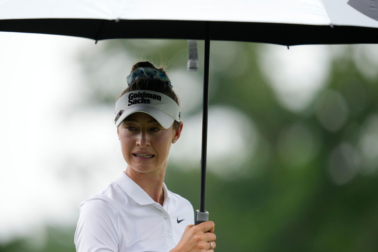 シェブロン選手権第3ラウンドの7番でプレーを待つネリー・コルダ（AP）