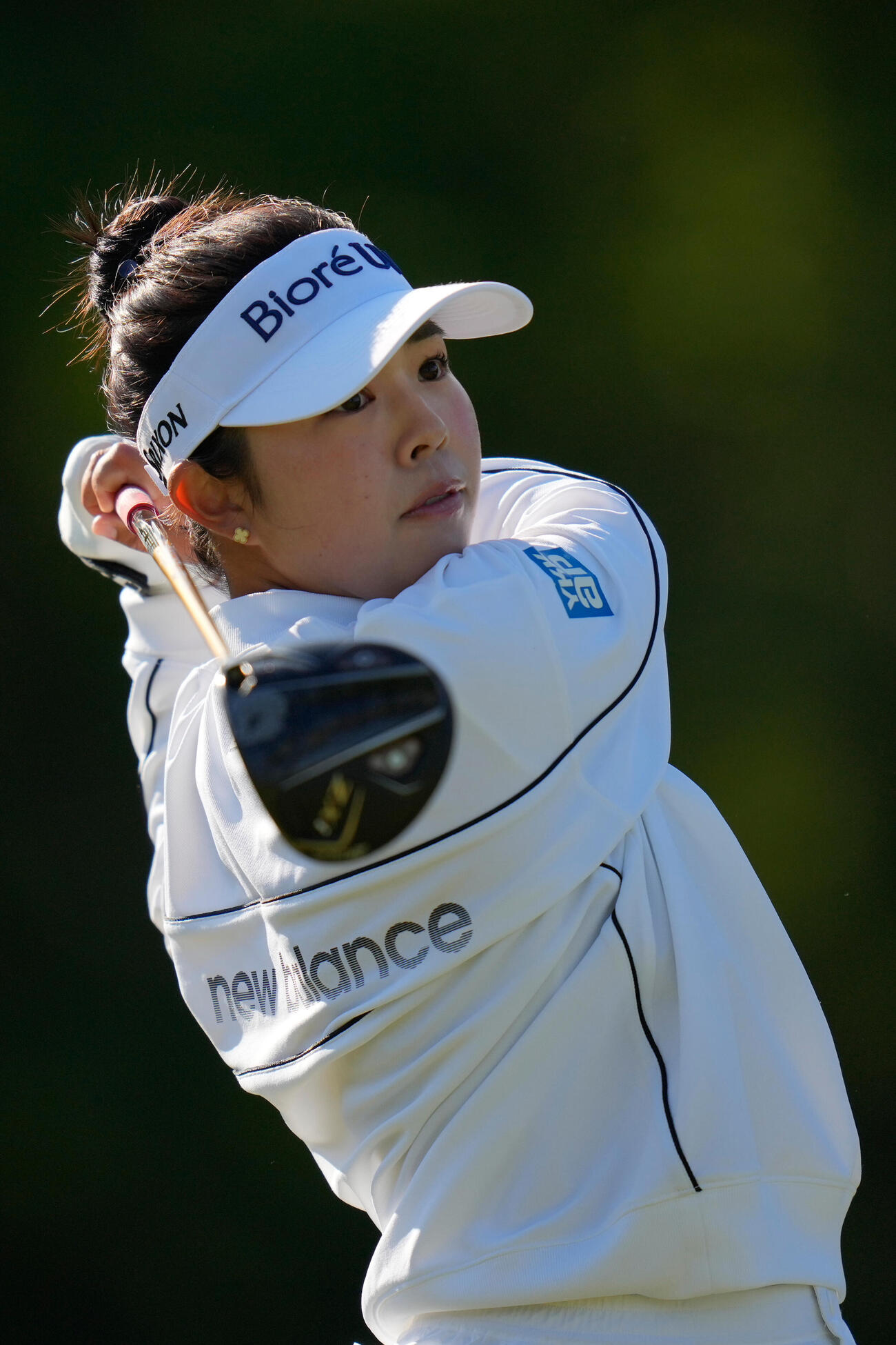 山下美夢有が3番、ティーショットを放つ（AP）